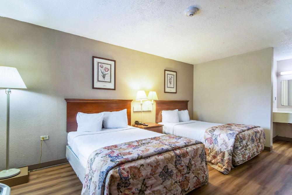 Quadruple Room - Smoking interior